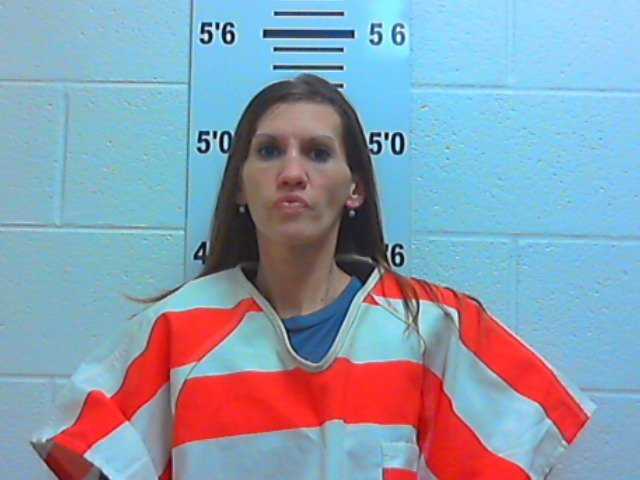 Cooke charged with stealing cart full of merchandise Cooke charged with stealing cart full of merchandise