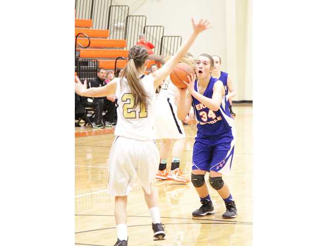 Lady Saints battle Macon in championship Lady Saints battle Macon in championship
