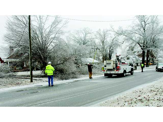 Winter storms damage DeKalb Winter storms damage DeKalb