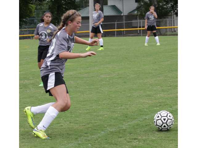 Lady Tigers tie Community Lady Tigers tie Community