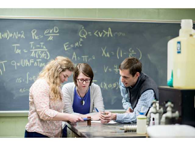 Tennessee Tech ranked as national university by U.S. News for first time Tennessee Tech ranked as national university by U.S. News for first time