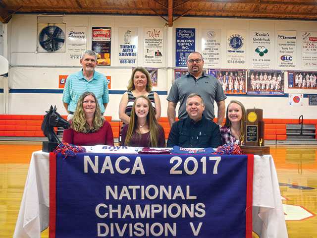 Cantrell signs with Freed Hardeman Cantrell signs with Freed Hardeman