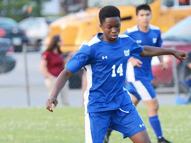 Pioneers fall in final game Pioneers fall in final game