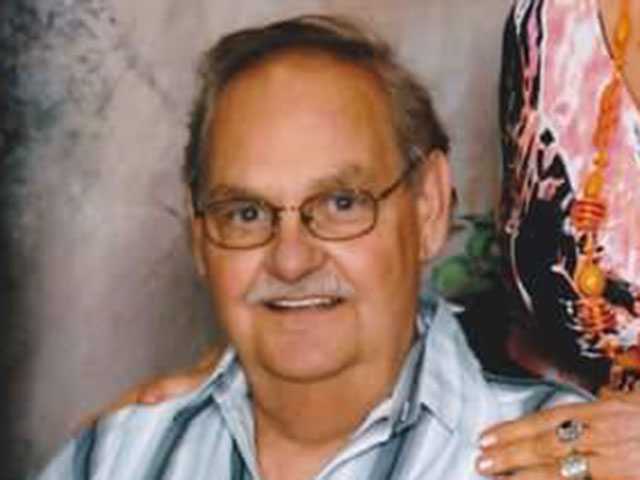 Allan Alley, 73 Allan Alley, 73