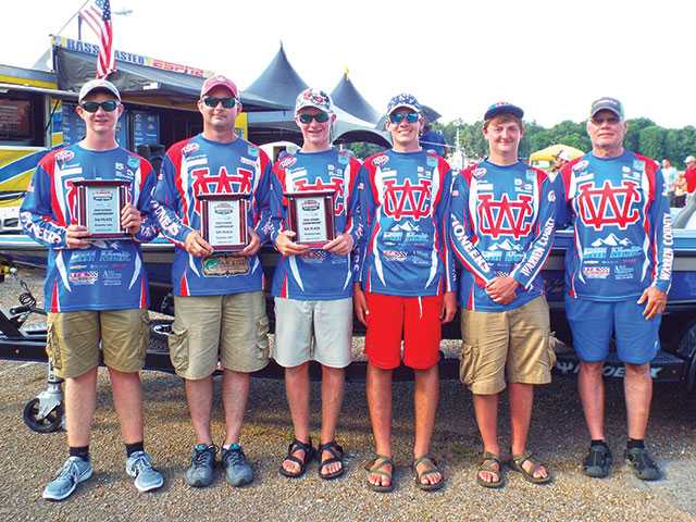 Vandagriffs hook fifth-place finish in national tournament Vandagriffs hook fifth-place finish in national tournament