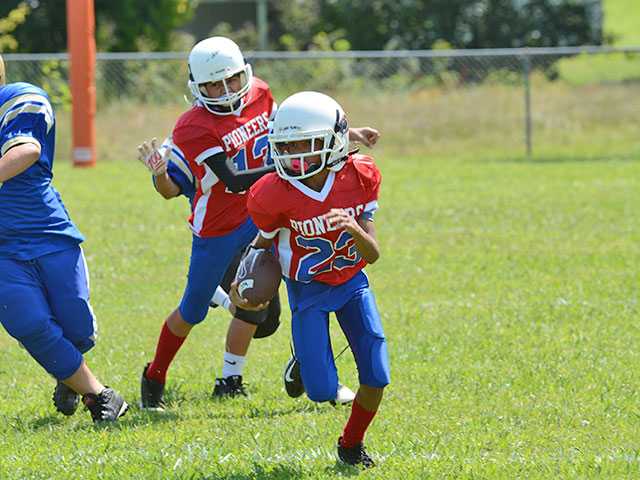 Shelbyville too much for 10-12-year-old Pioneers Shelbyville too much for 10-12-year-old Pioneers