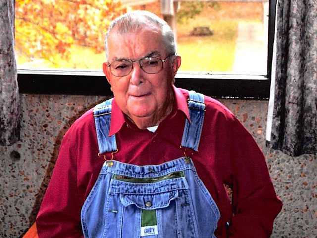 Liston Gale Hitchcock, 92 Liston Gale Hitchcock, 92