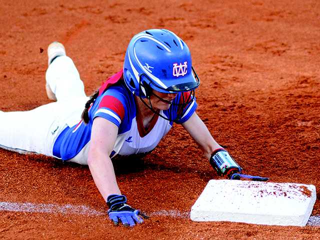 Lady Pioneers get district win Lady Pioneers get district win