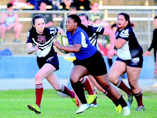 Rugby splits senior night Rugby splits senior night