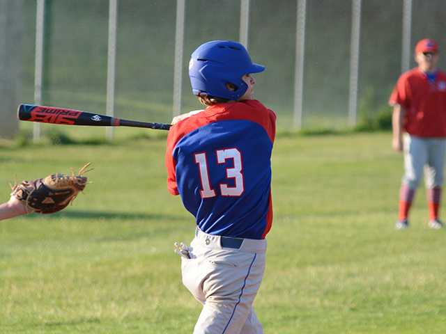 Pioneers sweep Warriors, fall in tournament finals Pioneers sweep Warriors, fall in tournament finals