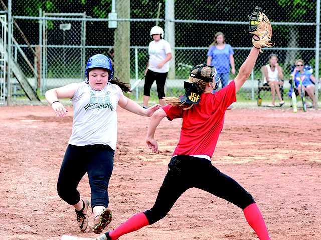 Centertown claims title Centertown claims title