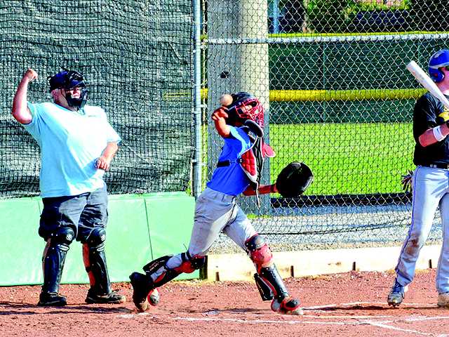 Womack Printing takes season title Womack Printing takes season title
