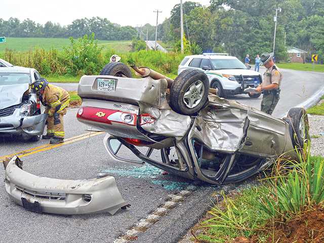 Brown causes crash on run from deputy Brown causes crash on run from deputy