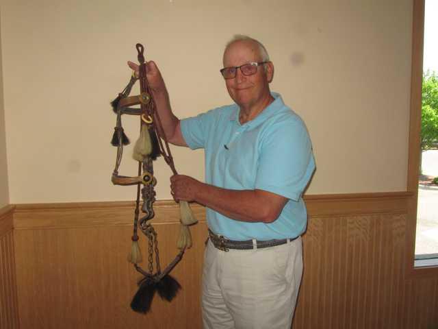 Hankee shares love of bridle rosettes Hankee shares love of bridle rosettes