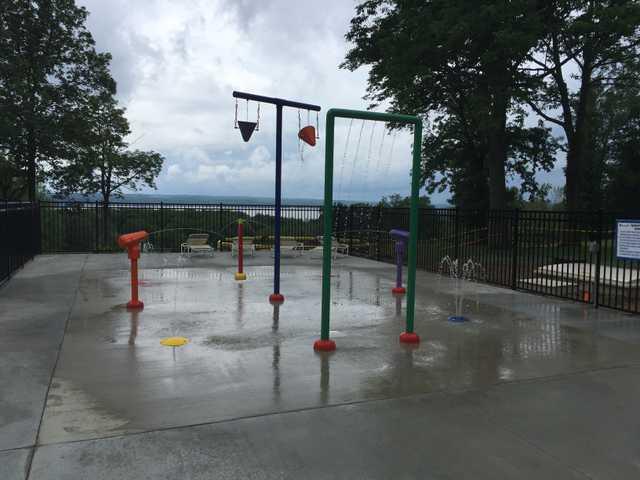 Fundraisers aim to make Lone Rock splash pad a reality Fundraisers aim to make Lone Rock splash pad a reality