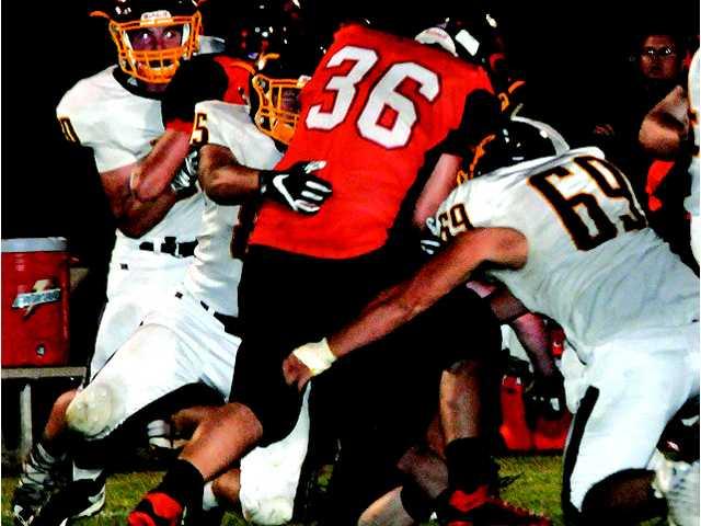 Eagles air it out again in rout of Hornets Eagles air it out again in rout of Hornets