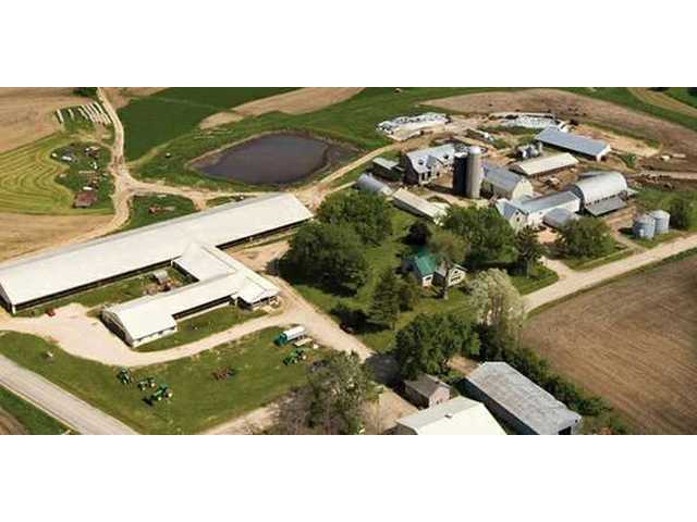 Vernon County goes above and beyond to celebrate June Dairy Month Vernon County goes above and beyond to celebrate June Dairy Month